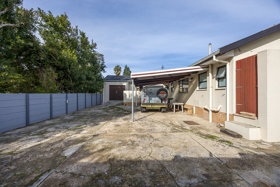 4 Bedroom Property for Sale in Amanda Glen Western Cape